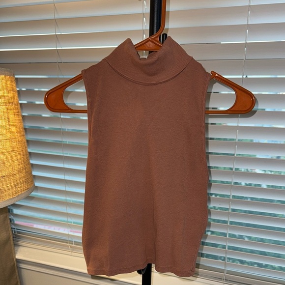 Zara ribbed Sleeveless knit top in terracota - Size L - Picture 3 of 6